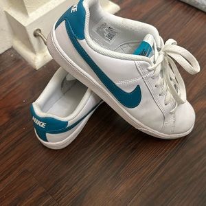 Nike rubber shoes fair condition.